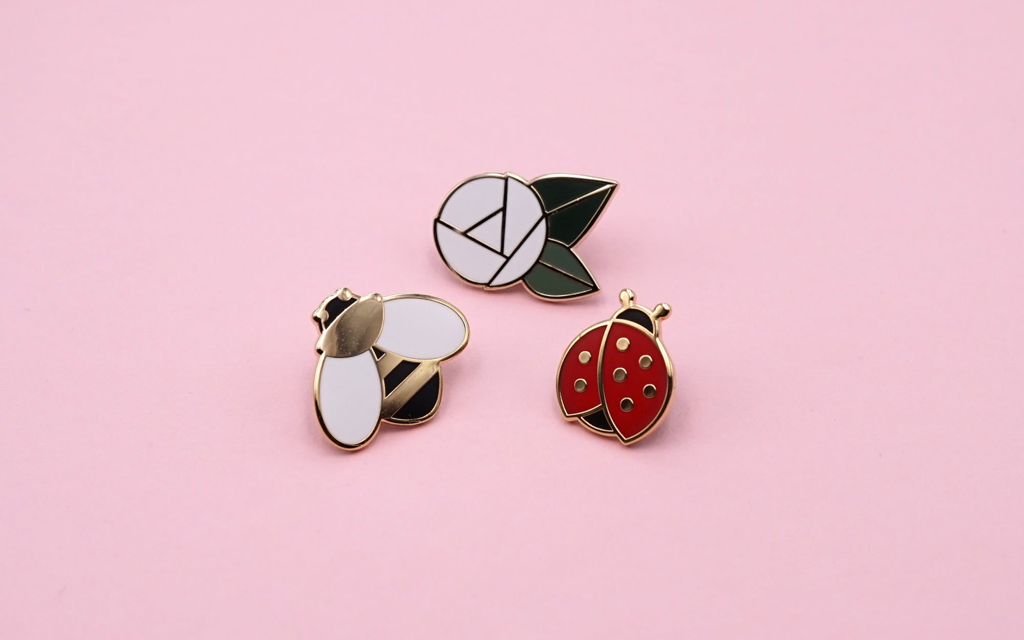 "Bee" Pin by Kelly McMahon