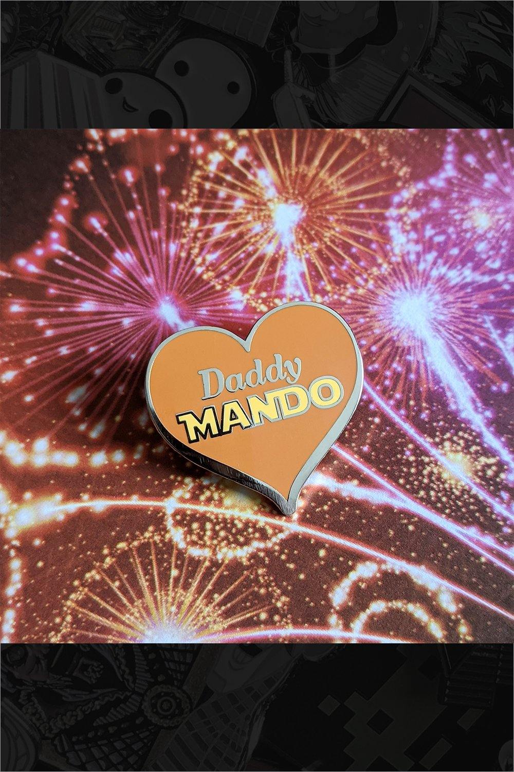 401. "Daddy Mando" Pin by Cunning Linguist Co. - Hero Complex Gallery